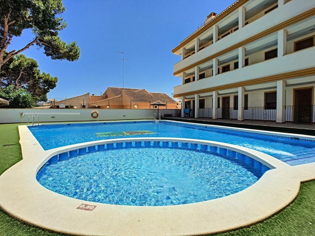Beautiful 1 Bedroom Apartment In Roda, Los Alcazares. Larger Than Average. Exterior foto